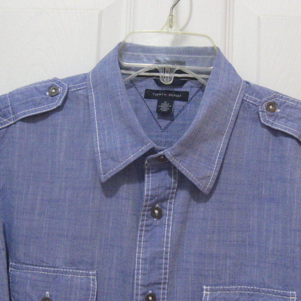 ***SOLD*** Tommy Hilfiger Blue Chambray Roll Tab Sleeve Casual Shirt - Picture 2 of 13
